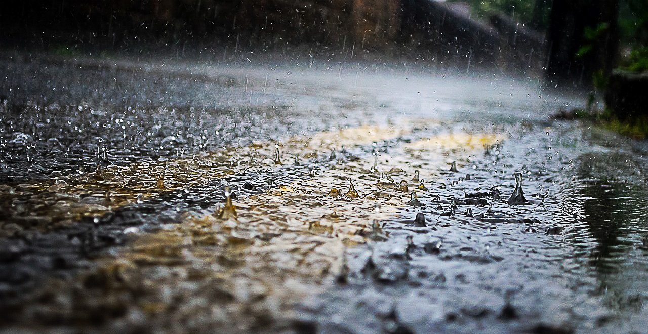 Chuva intensa prevista para a noite de domingo