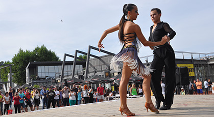 «Dança para todos» animou o Cais de Gaia