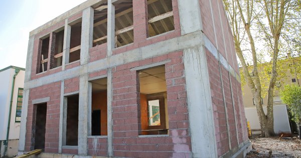 Escola Básica de Laborim de Baixo com obras estruturais